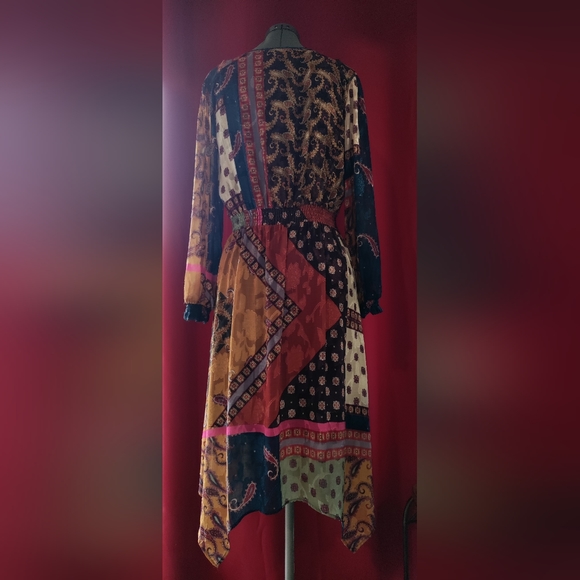 Reba boho handkerchief hem dress - Picture 5 of 12